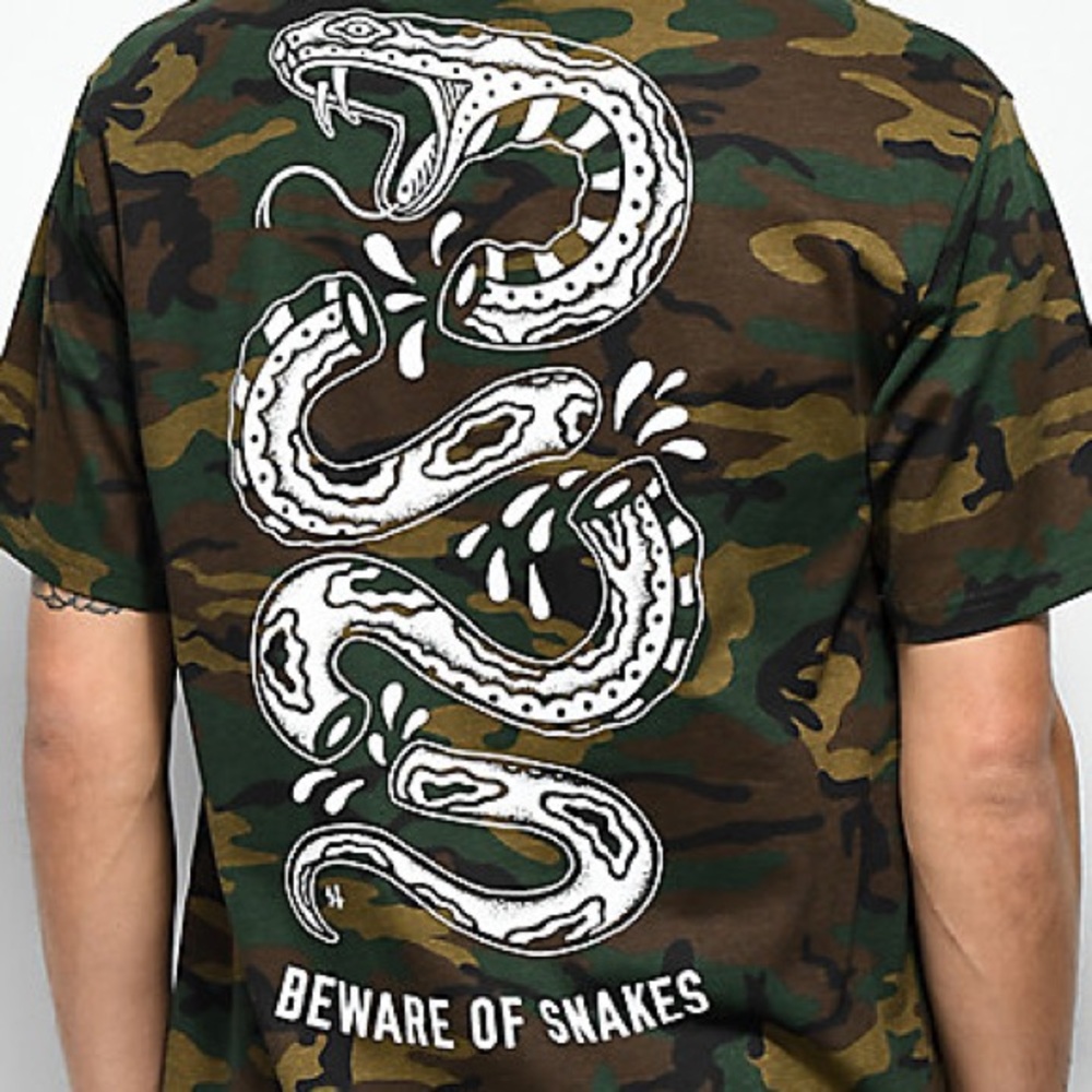 Sketchy tank “beware of snakes